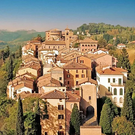 Loft Elegante Nel Centro Di Dozza, Citta D'arte Apartman