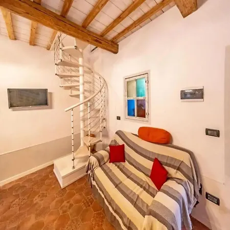 Loft Elegante Nel Centro Di Dozza, Citta D'arte Dozza