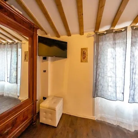 Apartman Loft Elegante Nel Centro Di Dozza, Citta D'arte Dozza