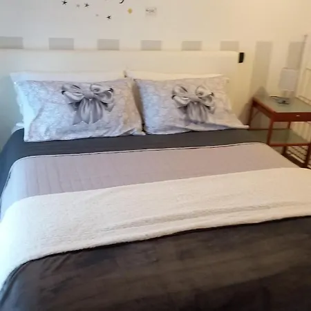 Apartman Loft Elegante Nel Centro Di Dozza, Citta D'arte *